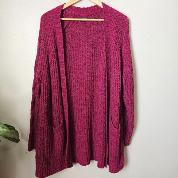 EUC AMERICAN EAGLE OUTFITTERS MAGENTA LONG OPEN CARDIGAN SIZE M - Picture 1 of 14